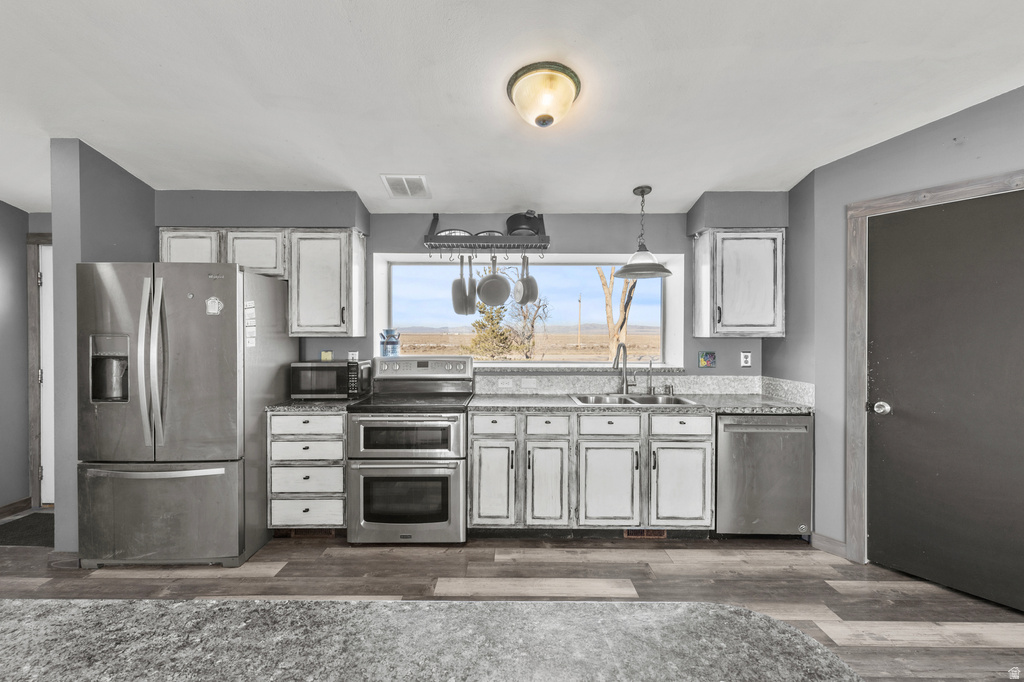 36325 W HIGHWAY 30 Snowville, UT 84336