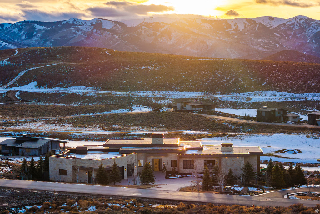 5857 GOLF CLUB LINK Park City, UT 84098