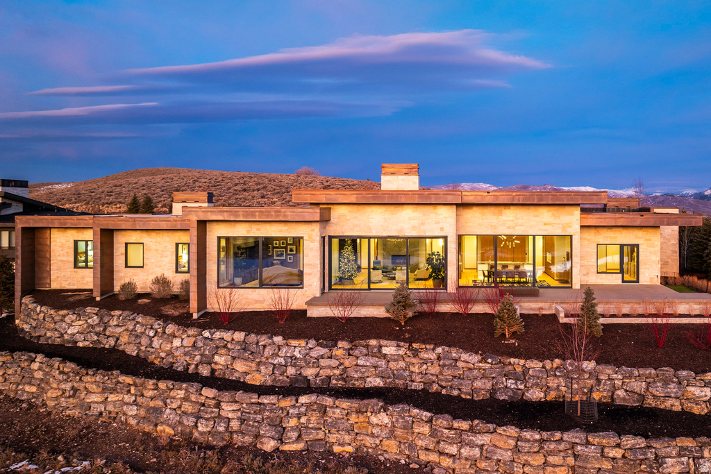 5857 GOLF CLUB LINK Park City, UT 84098