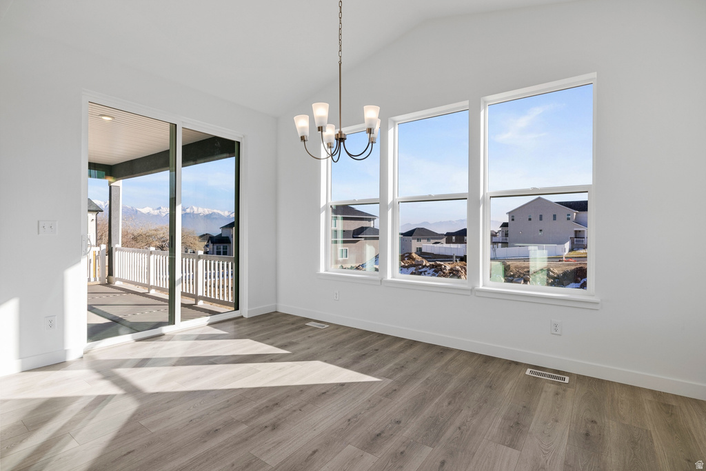 27 E NIGHT HERON CV #615 Saratoga Springs, UT 84045