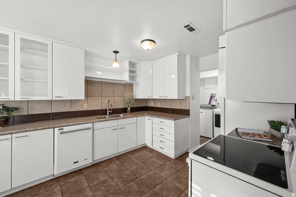 1896 W HOMESTEAD FARMS LN #1 West Valley City, UT 84119