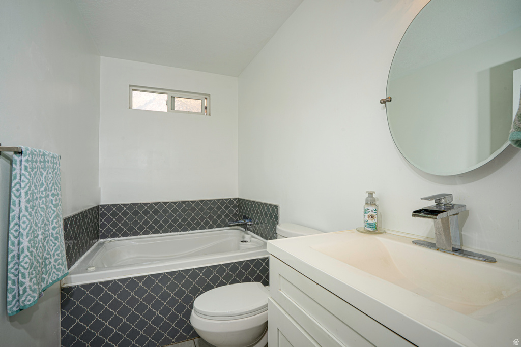 1466 N LEWIS PEAK DR Ogden, UT 84404