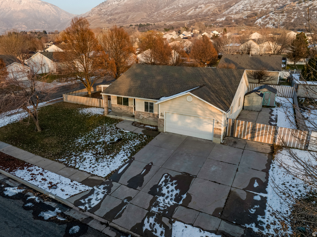1466 N LEWIS PEAK DR Ogden, UT 84404