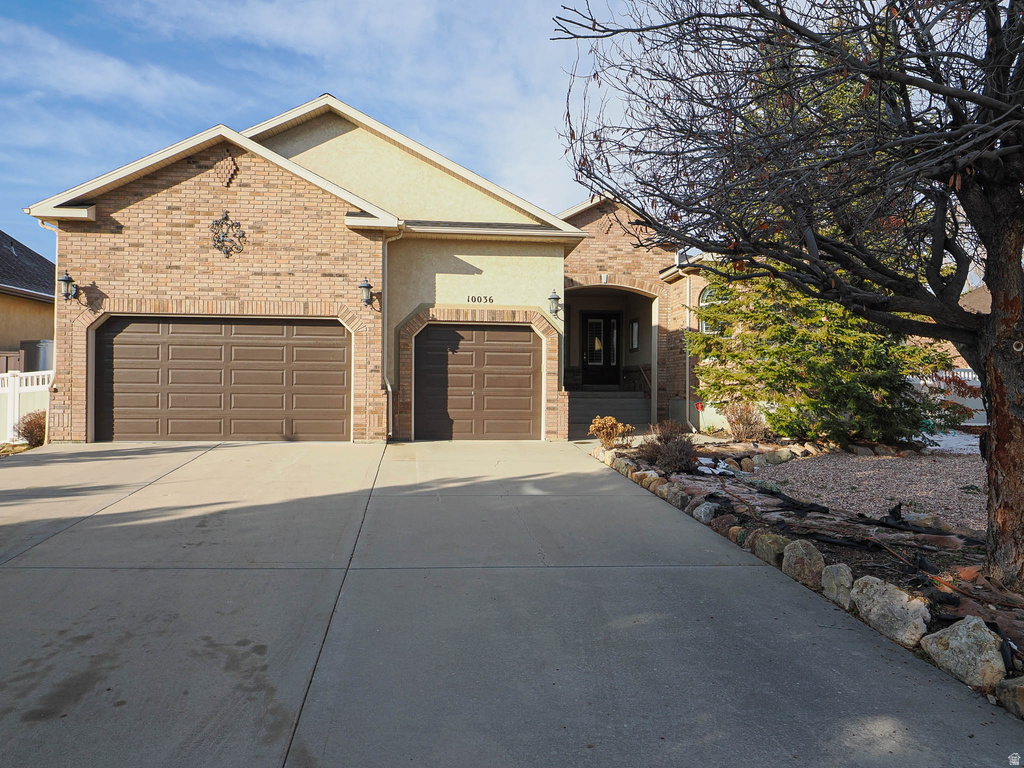 10036 S BIRDIE WAY South Jordan, UT 84095