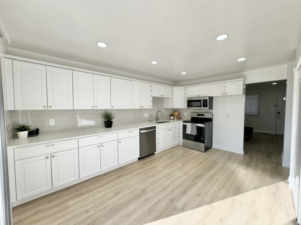 3538 W LAND DR West Valley City, UT 84119