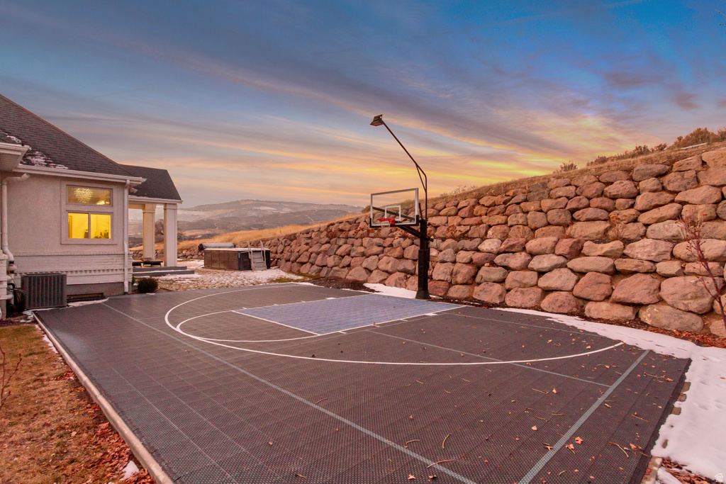 5886 W TIMBER RIDGE LN Highland, UT 84003