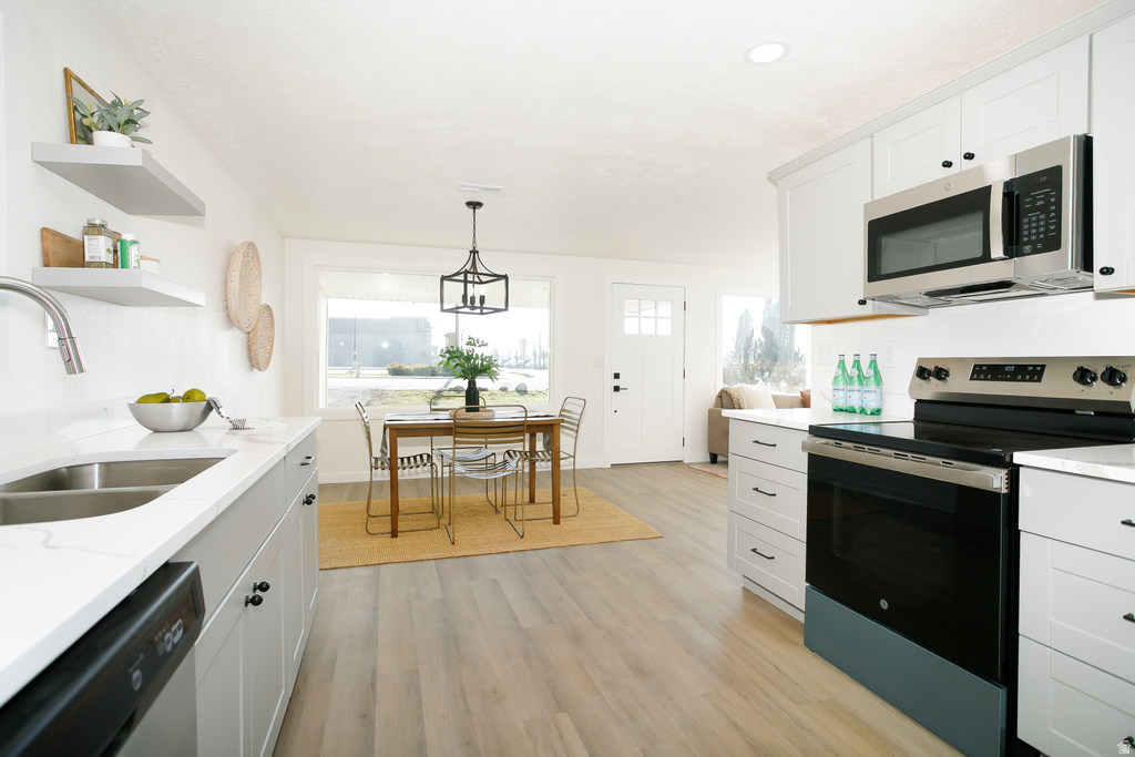 3402 W 6000 S Roy, UT 84067