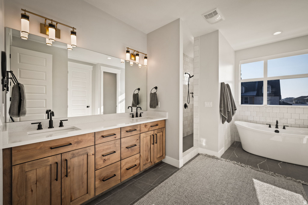 2488 W FARMHOUSE LN Lehi, UT 84043