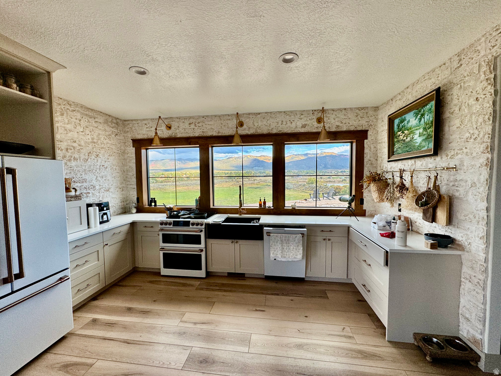 14150 N 6250 E Spring City, UT 84662