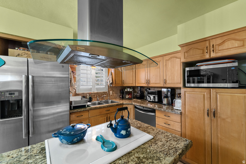 1093 E COLIMA DR Sandy, UT 84094