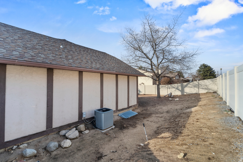 1093 E COLIMA DR Sandy, UT 84094