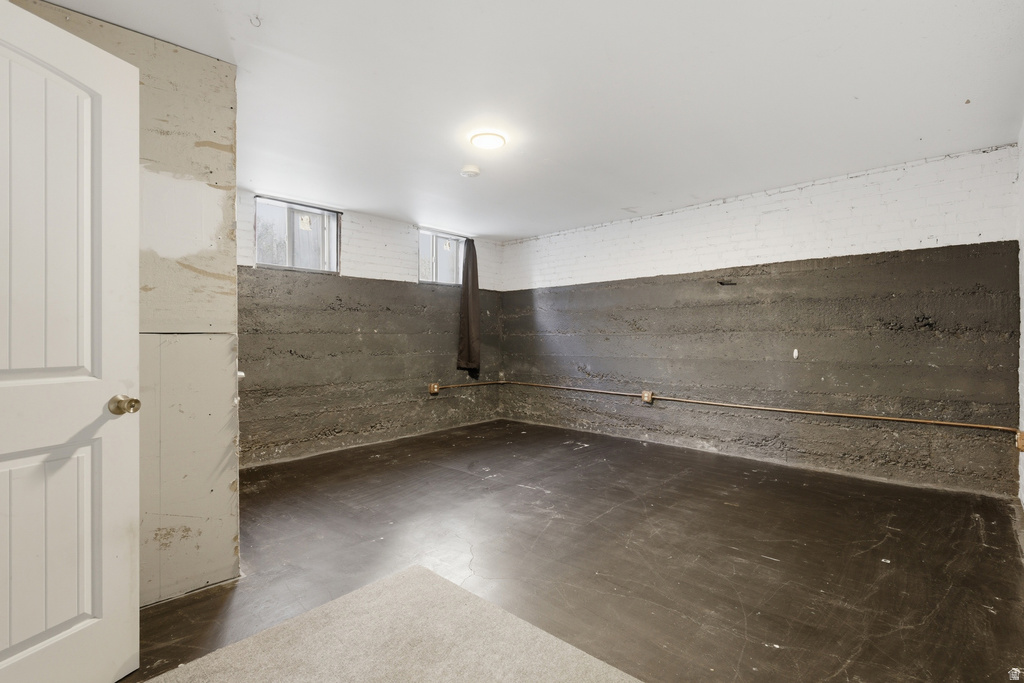 869 W CENTER ST Provo, UT 84601