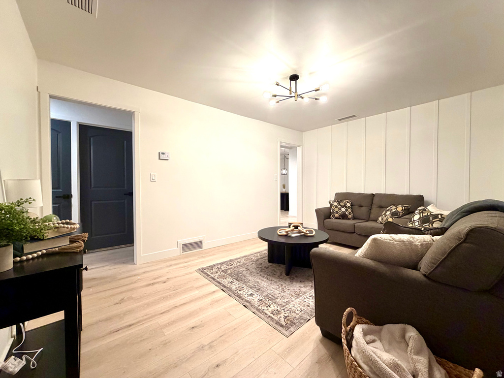 4546 W 5615 S Kearns, UT 84118