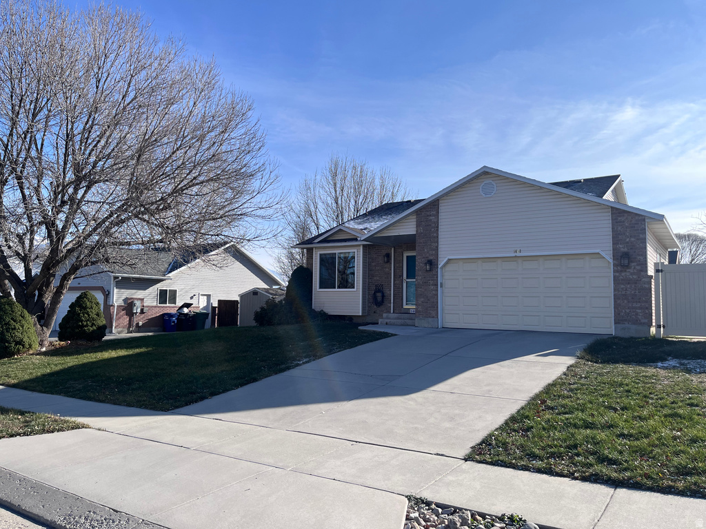 1401 W GREEN HEDGE WAY West Jordan, UT 84084