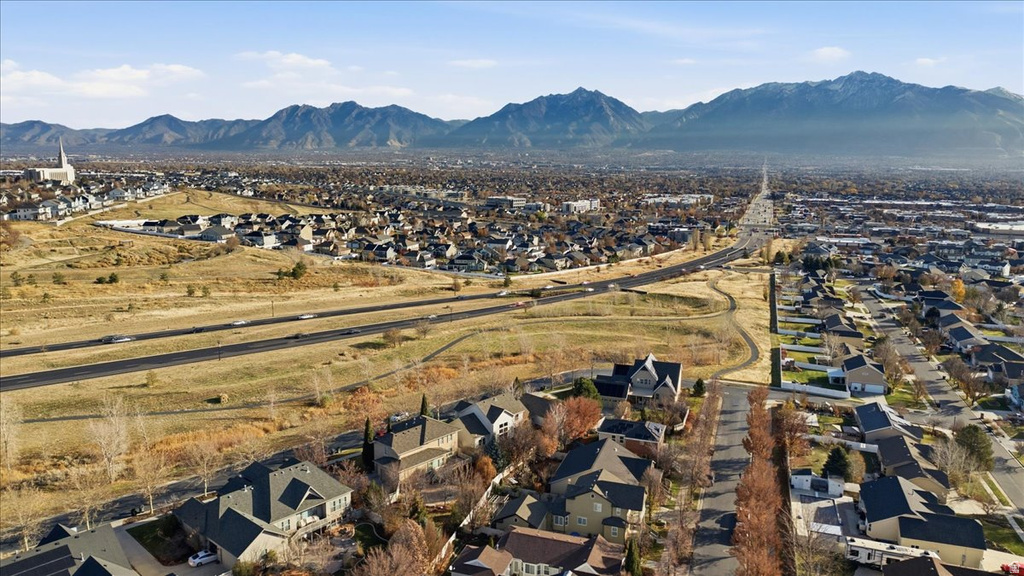 4307 W OPEN HILL DR South Jordan, UT 84009