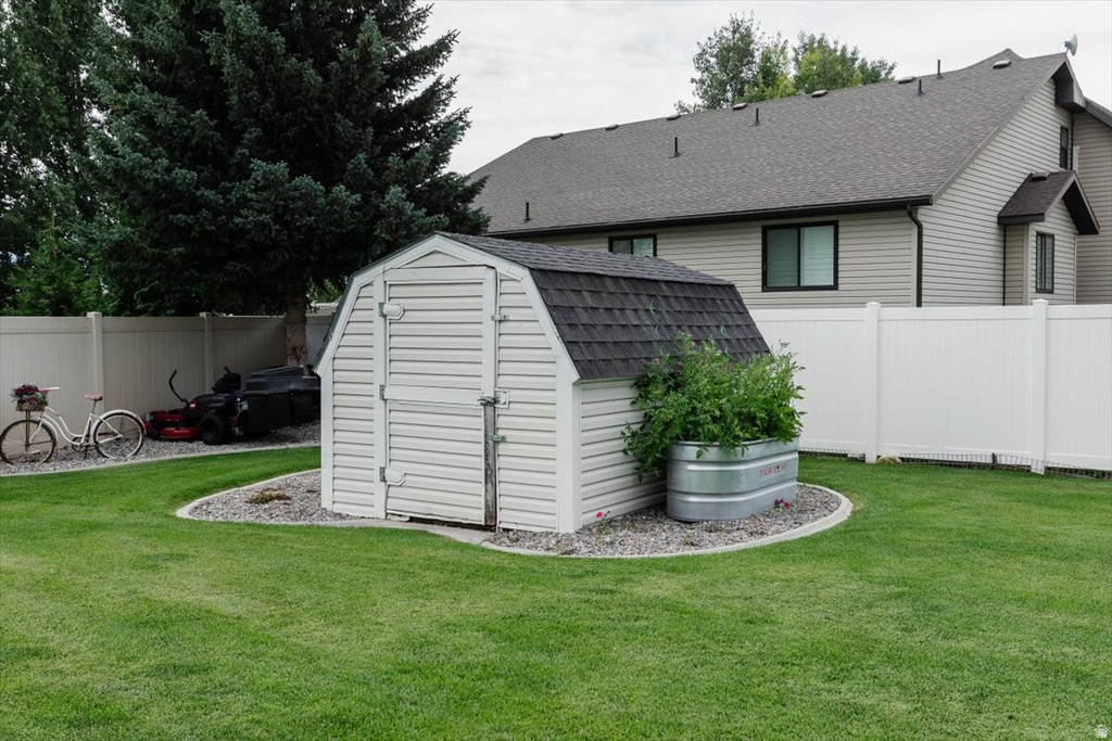 562 ASPEN CIR Preston, ID 83263