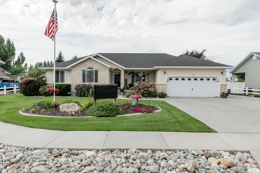 562 ASPEN CIR Preston, ID 83263