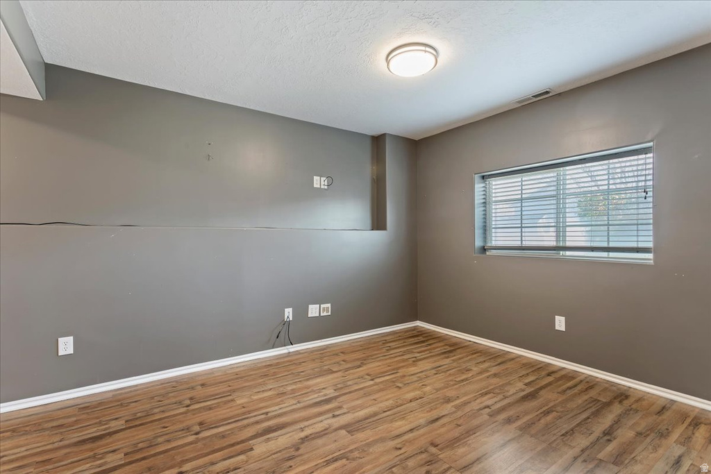 1521 N 2275 W Clinton, UT 84015