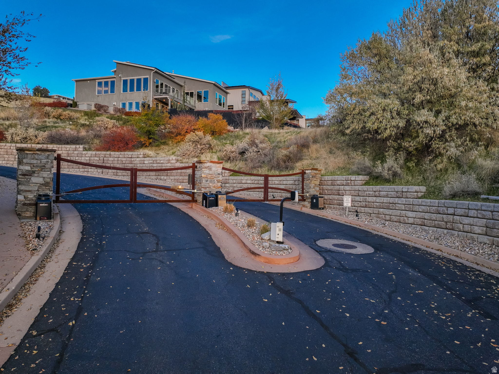 73 E COLUMBUS CT Salt Lake City, UT 84103