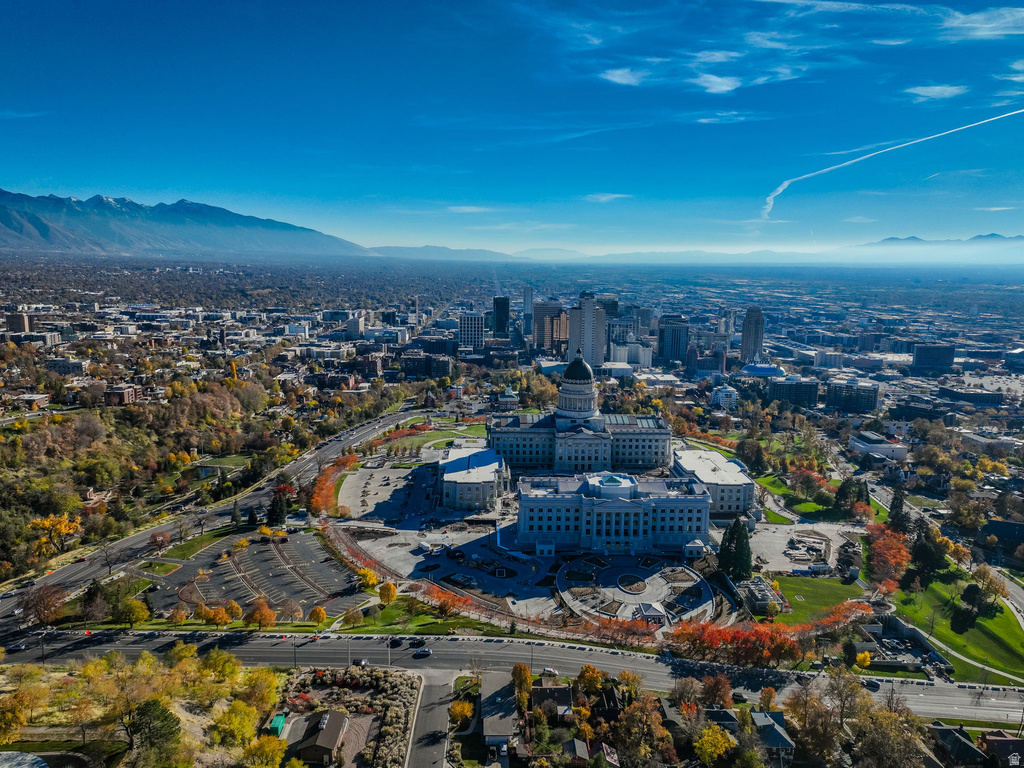 73 E COLUMBUS CT Salt Lake City, UT 84103