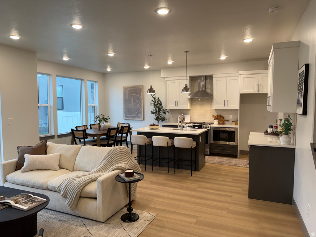 8087 S 615 E Sandy, UT 84070