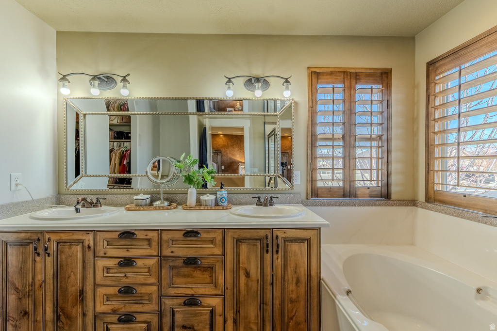 4836 S 5050 W Hooper, UT 84315