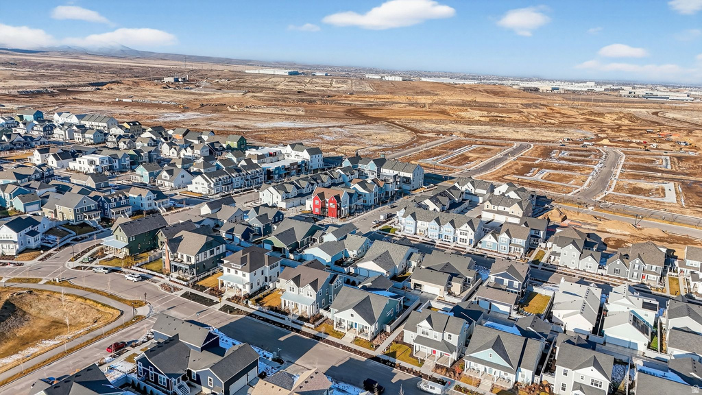 6942 W DOCKSIDER DR South Jordan, UT 84009