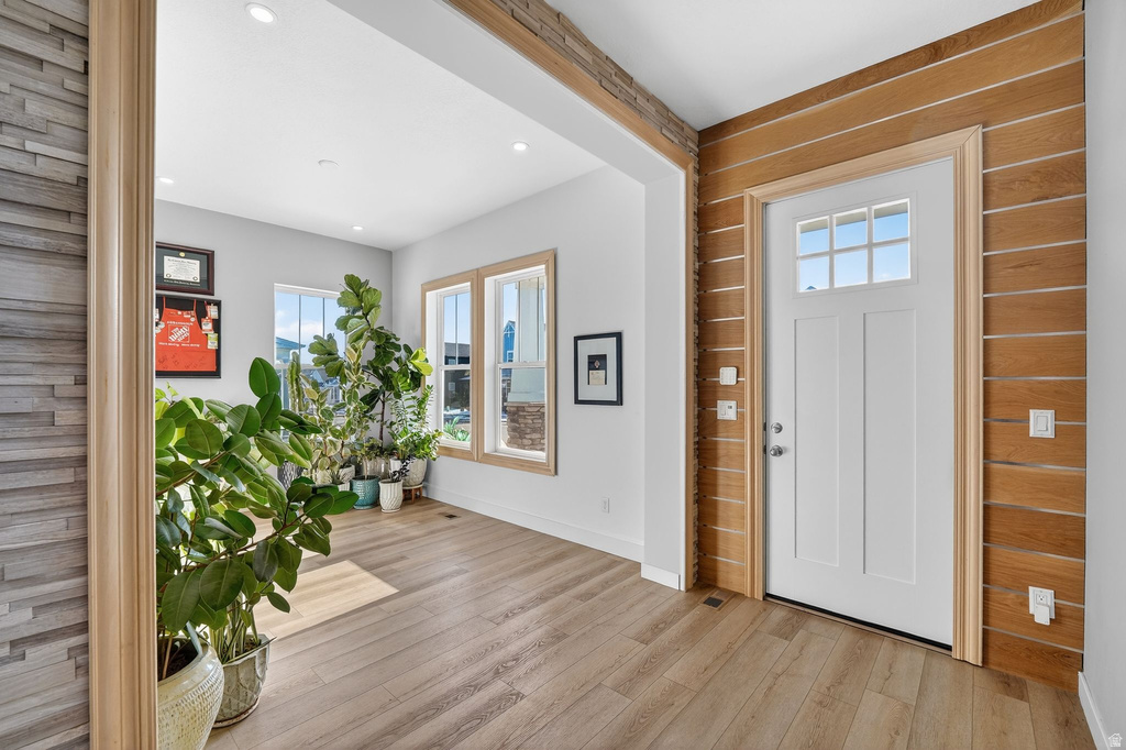 6942 W DOCKSIDER DR South Jordan, UT 84009