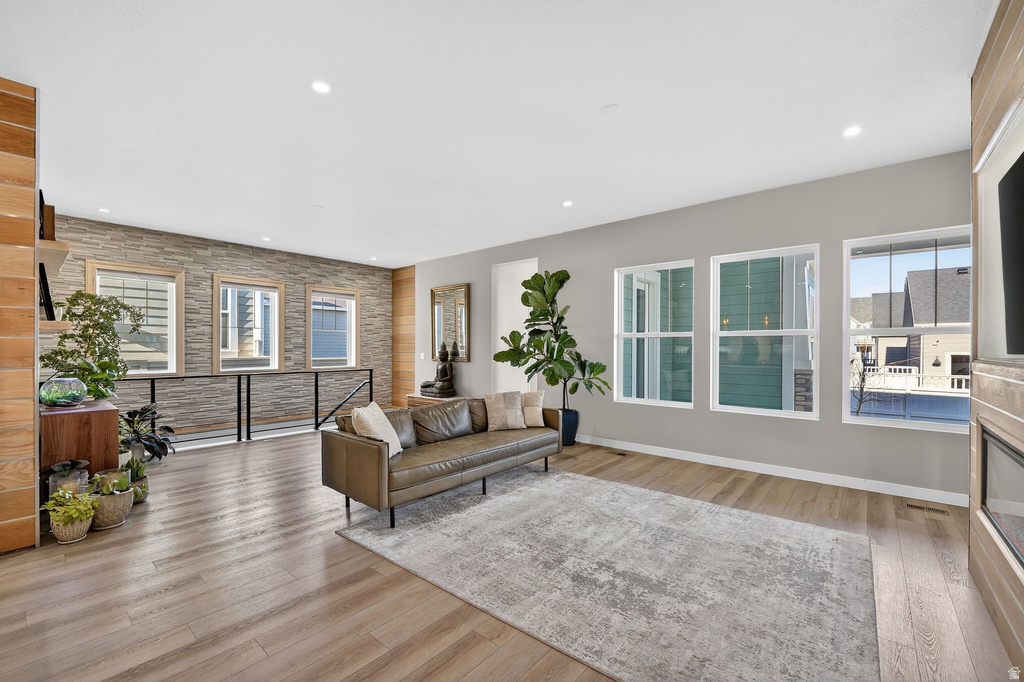 6942 W DOCKSIDER DR South Jordan, UT 84009