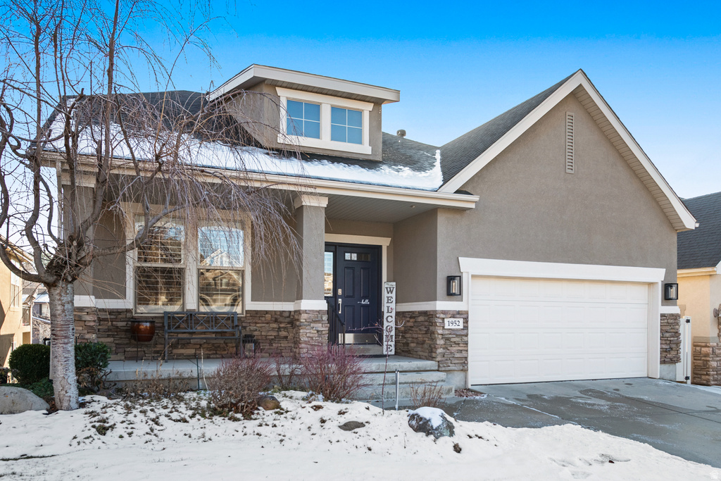 1952 E BLUFFSIDE CIR Sandy, UT 84092