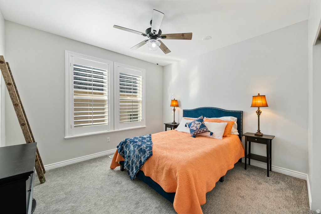 1952 E BLUFFSIDE CIR Sandy, UT 84092