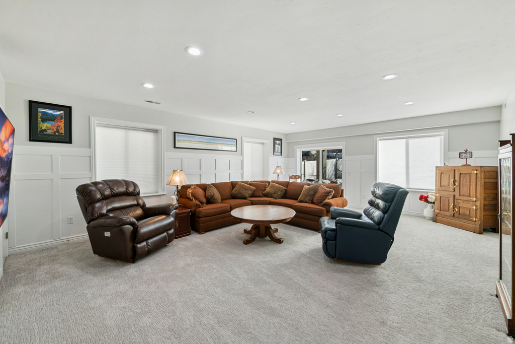 1952 E BLUFFSIDE CIR Sandy, UT 84092