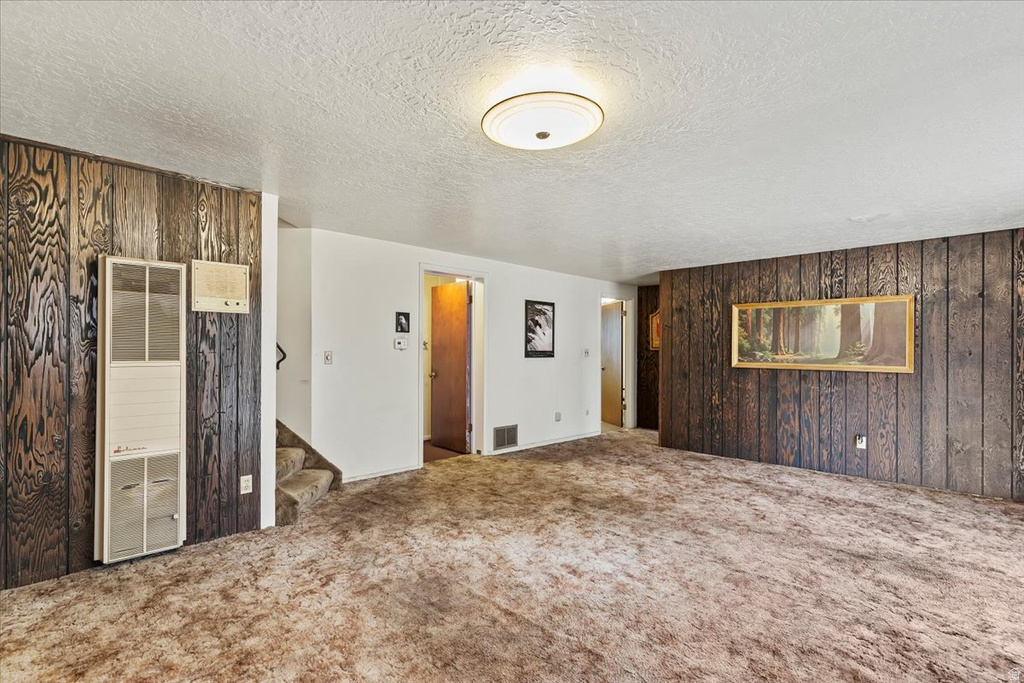 48 S FLINT ST Kaysville, UT 84037