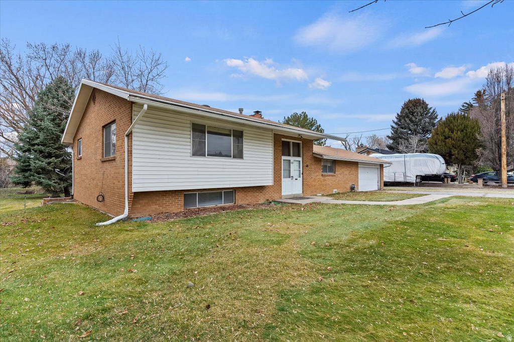 48 S FLINT ST Kaysville, UT 84037