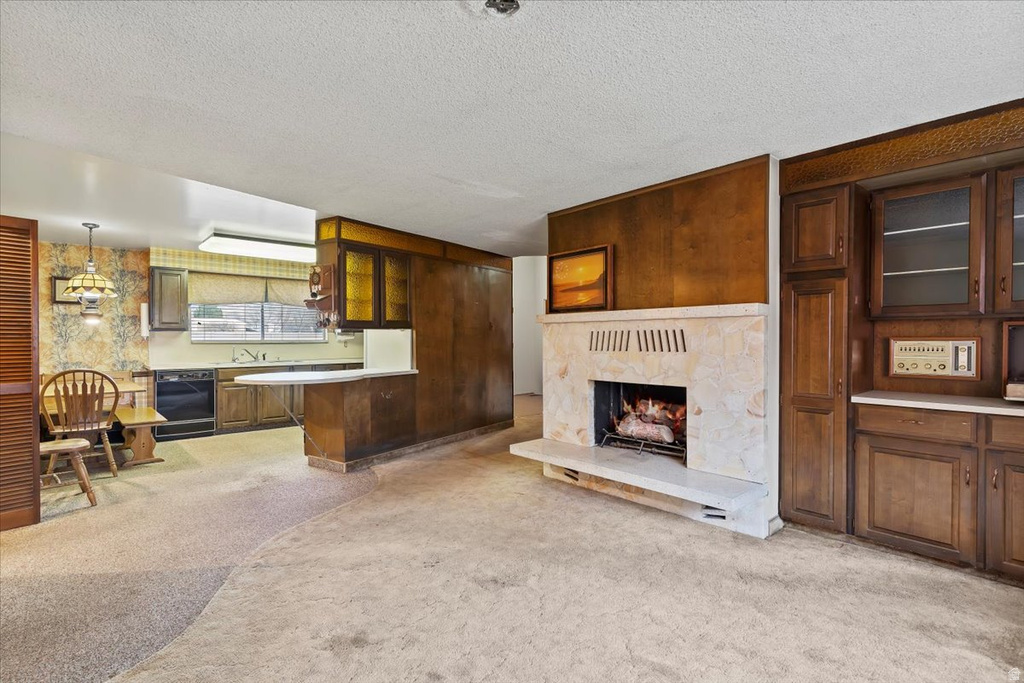 48 S FLINT ST Kaysville, UT 84037