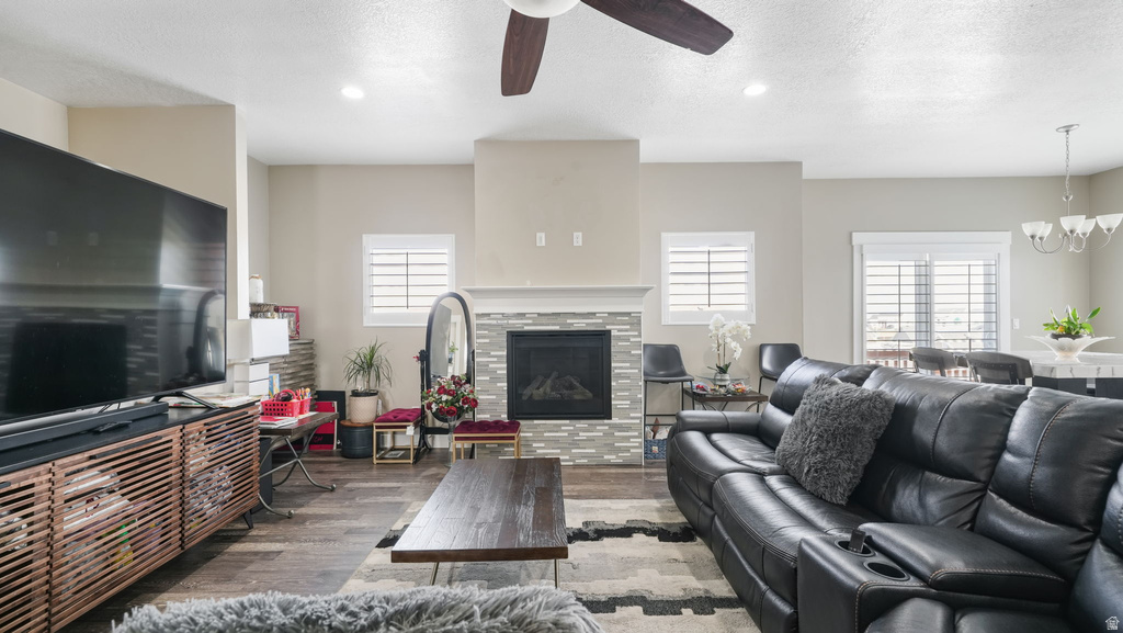 7232 W LUMINOUS WAY West Valley City, UT 84081