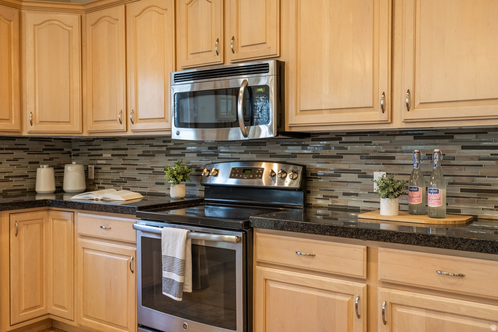 3095 E SILVER HAWK DR Holladay, UT 84121