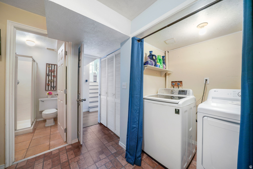 5661 W SUNKIST DR Kearns, UT 84118