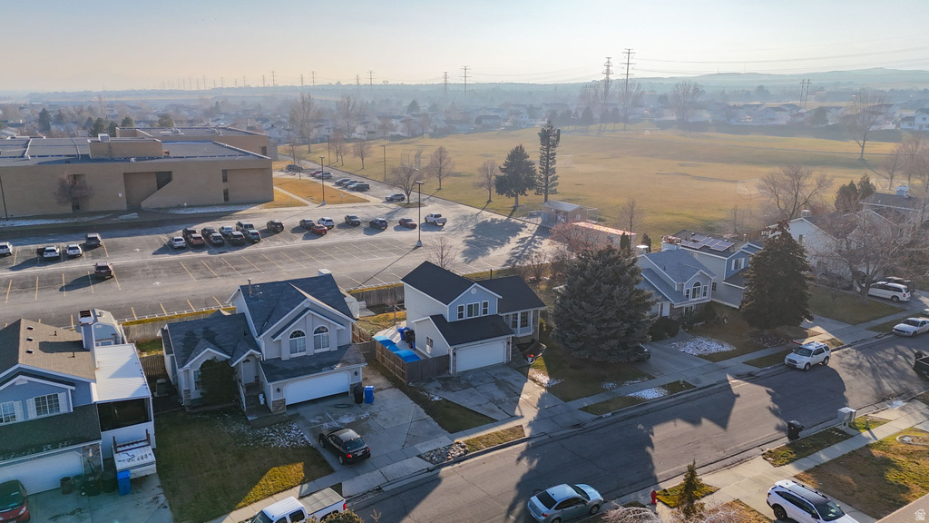 5661 W SUNKIST DR Kearns, UT 84118