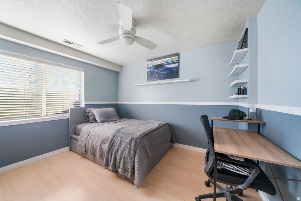 5661 W SUNKIST DR Kearns, UT 84118