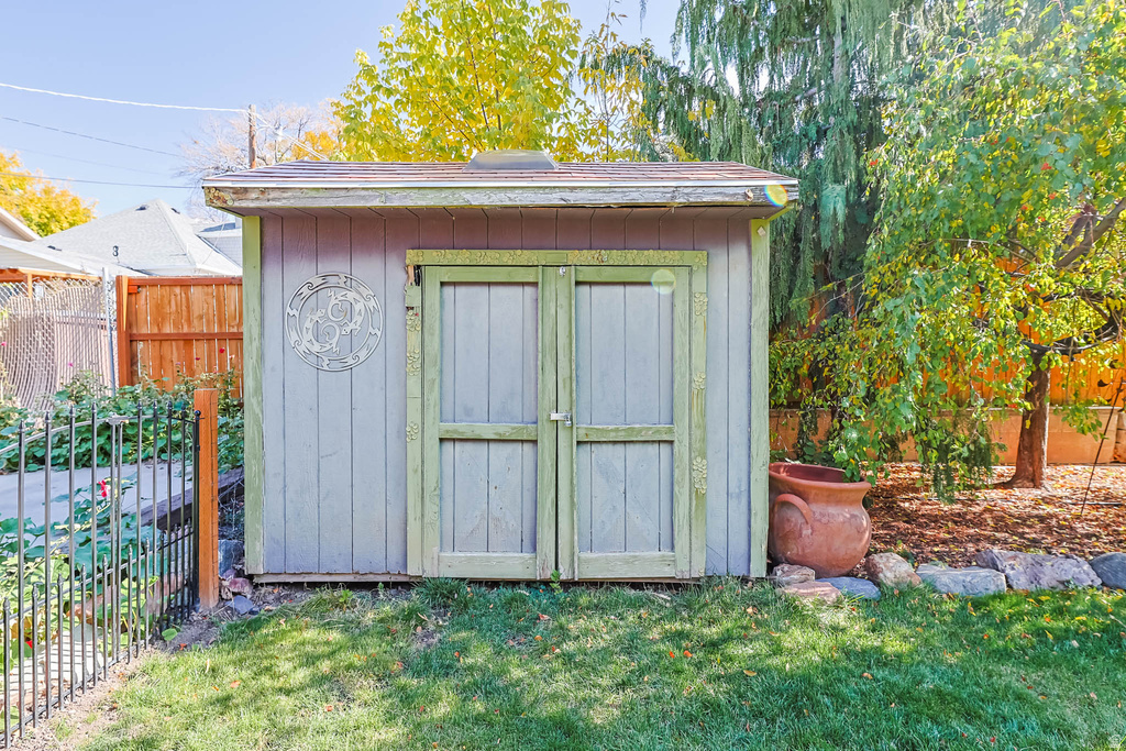 825 E 1300 S Salt Lake City, UT 84105