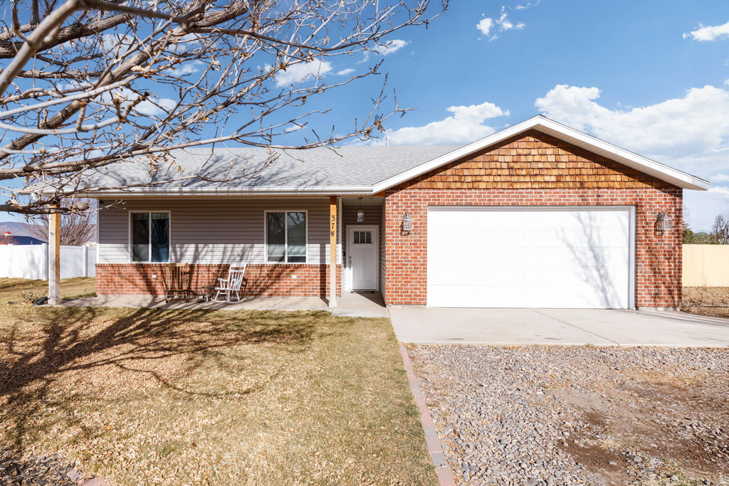374 W 230 N Monroe, UT 84754