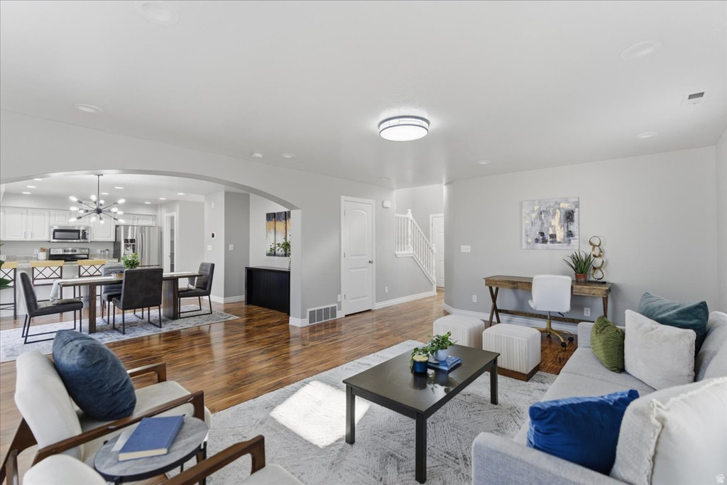 685 E BULLRUSH PKWY Lehi, UT 84043