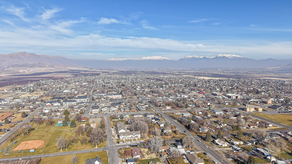 247 W 200 S Santaquin, UT 84655