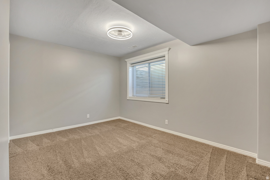 83 W 850 S Centerville, UT 84014