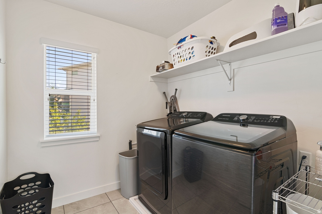 1023 W MOLLY PITCHER CIR Bluffdale, UT 84065