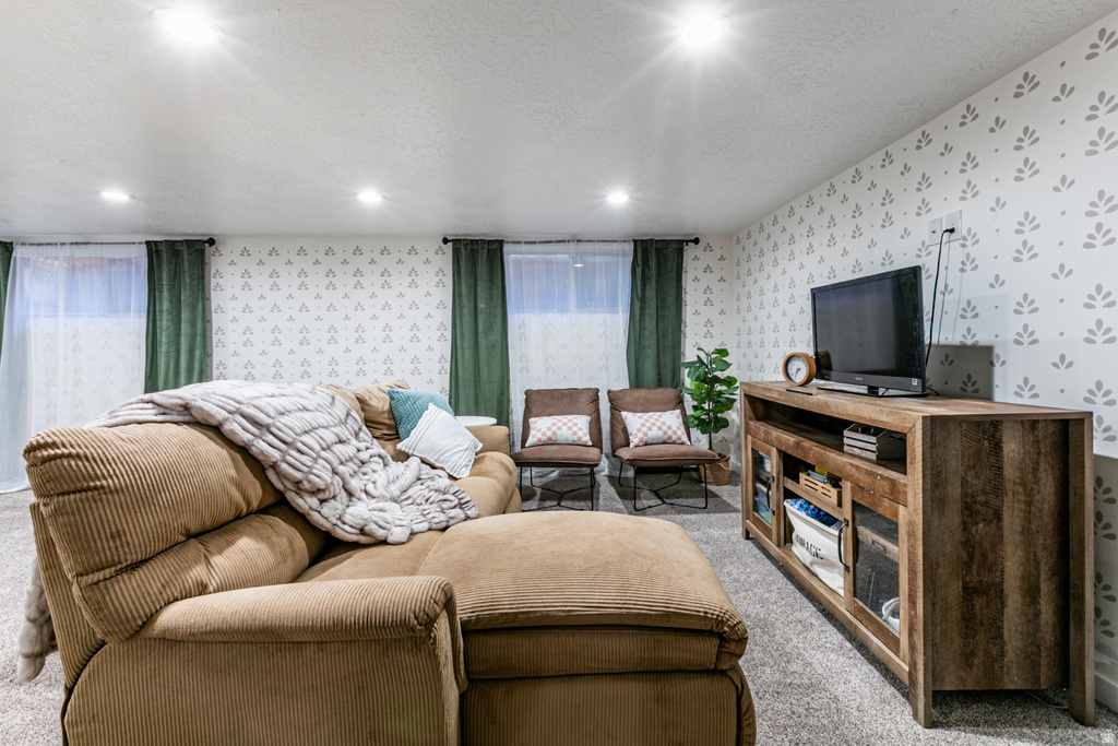 610 E PAGES LN Centerville, UT 84014