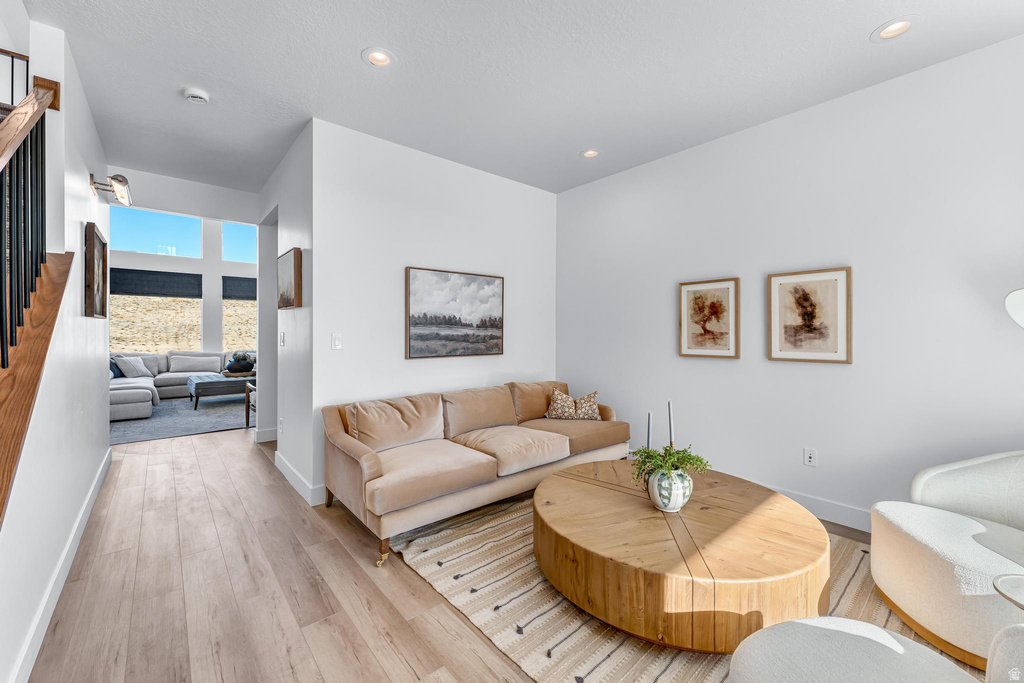 6989 W FARNSWORTH PEAK DR #310 West Jordan, UT 84081