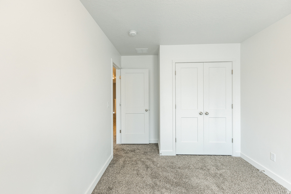 520 S ORCHARD DR #17 Bountiful, UT 84010