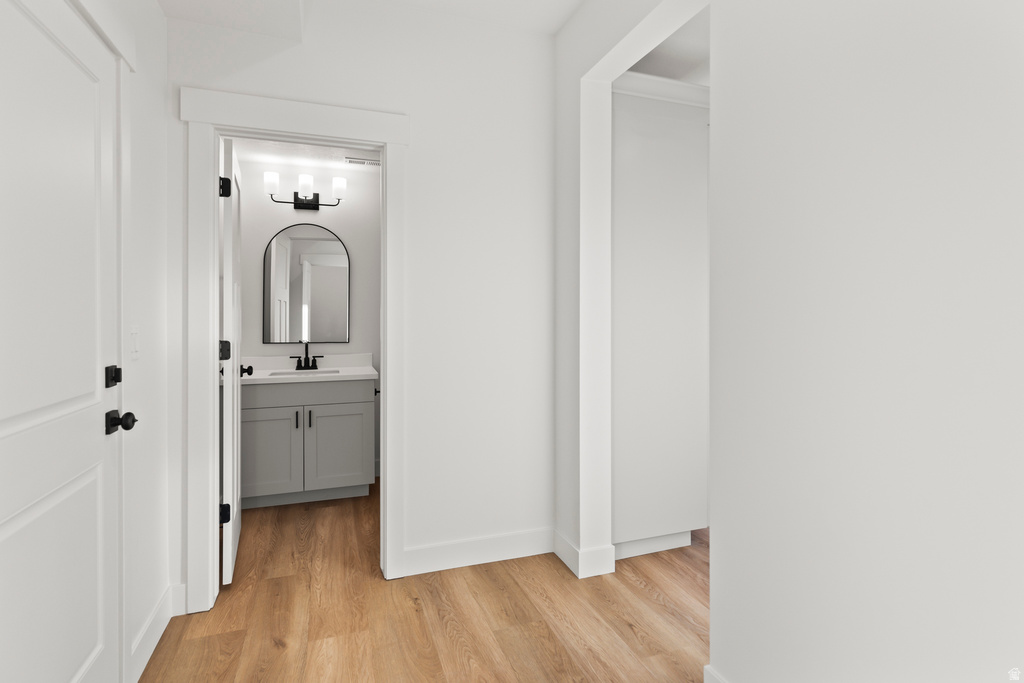 39 N 200 E Richfield, UT 84701